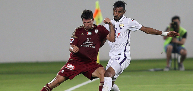 المحمود أكد أن «أبوظبي الرياضية» تعتمد التوازن في طرح وجهات النظر خلال تغطية الأحداث الرياضية. تصوير: إريك أرازاس