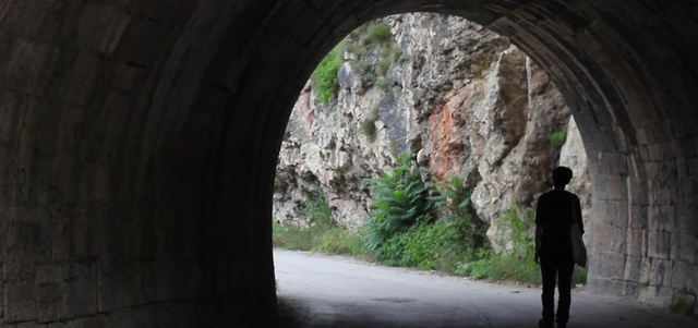 «أنا أنت، وأنت نفسي الأخرى» لقطة من فيلم للفنان غازي القدسي.  من المصدر