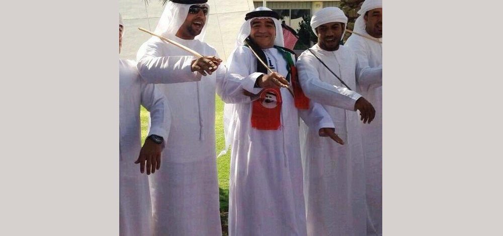 المدرب ونجم الكرة السابق ، الأرجنتيني "دييغو أرماندو مارادونا"