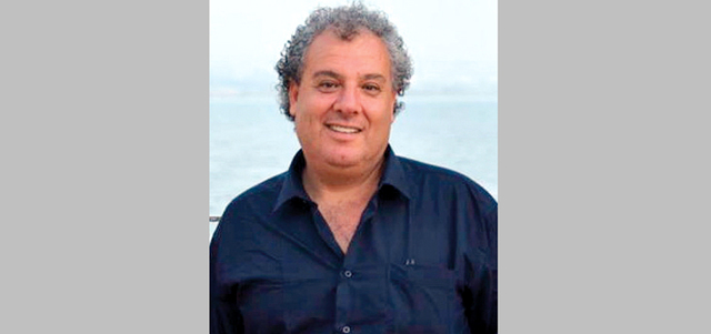 زياد خداش.  أرشيفية