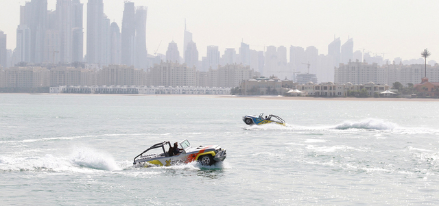 سيشهد اليوم الثاني من الفعالية تنظيم مسابقة أجمل سيارة بزينة اليوم الوطني التي تمنح المشتركين فرصة التعبير عن فخرهم واعتزازهم باليوم الوطني لدولة الإمارات. من المصدر