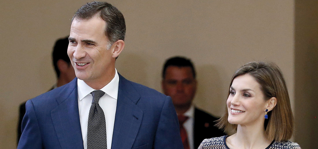 الملكة ليتيزيا وزوجها الملك فليبي.  أرشيفية