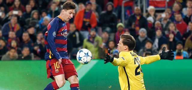 ميسي تلاعب بدفاع روما وقاد برشلونة لمواصلة عروضه القوية. أ.ب