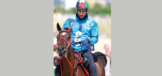 حمدان بن محمد قدم أداء عالمياً على سرج (اليمامة). من المصدر