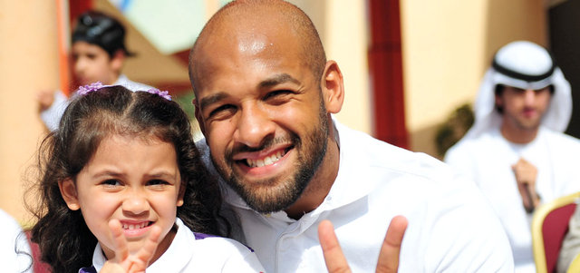 باستوس خلال الفعاليات أمس. من المصدر