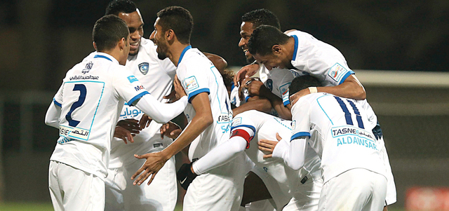 الهلال يتطلع إلى الفوز للبقاء في مقدمة ترتيب فرق الدوري السعودي. أ.ف.ب