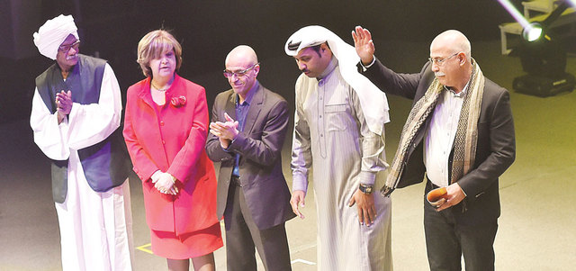 المهرجان تزامن مع الاحتفال بإعلان الكويت عاصمة للثقافة الإسلامية لعام 2016، ليمثل فرصة لتحقيق التواصل وتبادل الرؤى والأفكار بين المسرحيين العرب. الإمارات اليوم