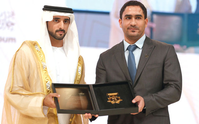 ..ويكرّم محمد خالد.