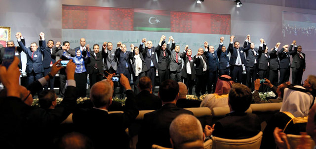 حكومة الوفاق الوطني في ليبيا تشكّلت بناءً على اتفاق الصخيرات في ديسمبر برعاية الأمم المتحدة.  أرشيفية