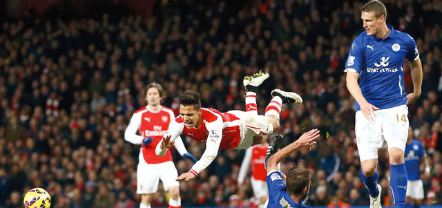 ليستر يبتعد بفارق 5 نقاط عن مطارديه المباشرين في الصدارة: أرسنال وتوتنهام. أرشيفية