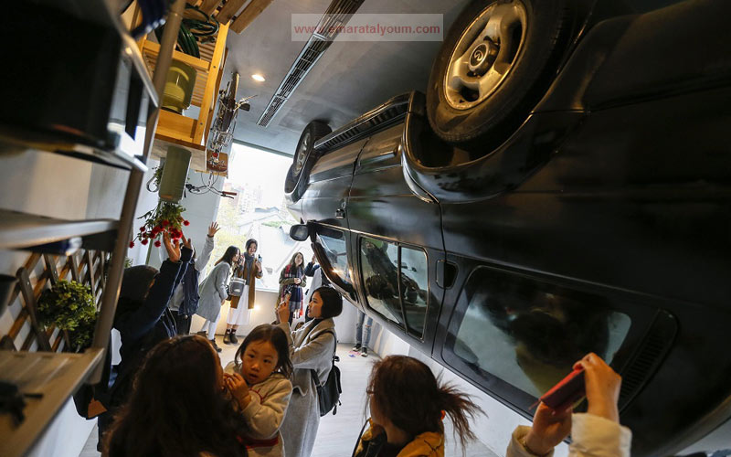 وقال منظموا المعرض أن بناء البيت احتاج شهرين كاملين وبتكلفة 600 ألف دولار أميركي.