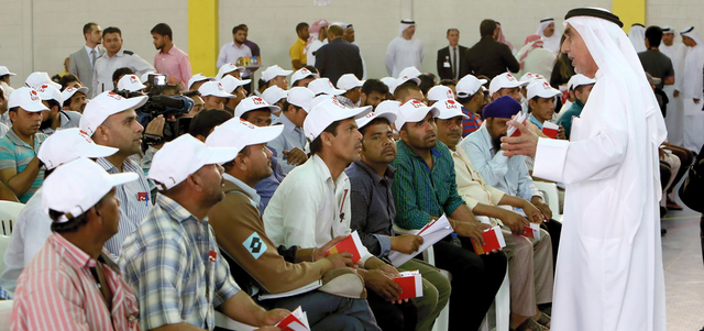 المرشدون العماليون نصحوا العامل بالاطلاع على الملحق التفصيلي المرفق بعرض العمل.

من المصدر