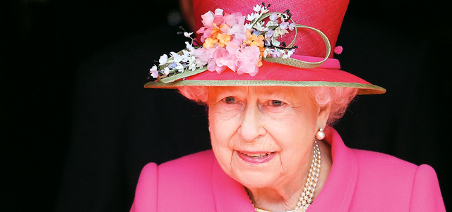 الملكة إليزابيث تتجه للتخلي عن العرش للأمير تشارلز - سياسة ...