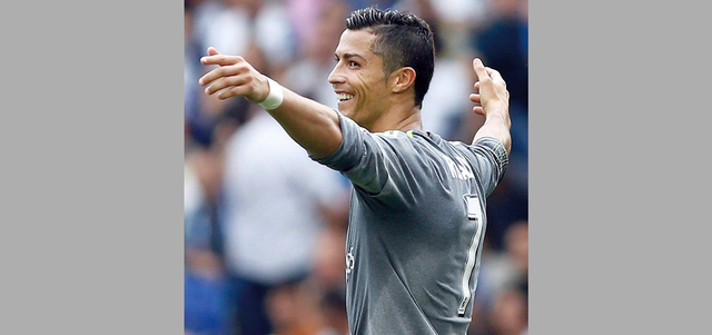 رونالدو يُمني النفس بحجز بطاقة النهائي اليوم. أ.ف.ب