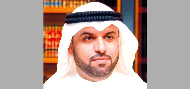 الدكتور يوسف الشريف : رئيس هيئة التحكيم الرياضي في اتحاد كرة القدم