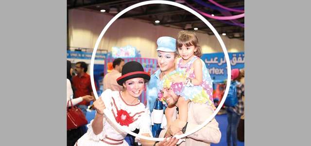 تتحوَّل دبي خلال «مفاجآت صيف دبي» إلى واحة صيفية عامرة بالفرح والبهجة، تمكّن سكانها وزوارها من أنحاء العالم من الاستمتاع ببرنامج حافل بالفعاليات الترفيهية العالمية.

من المصدر