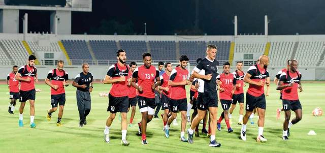 التدريبات جرت على ملعب خليفة بن زايد بنادي العين. من المصدر