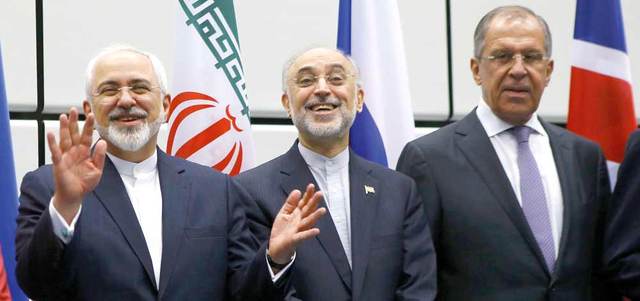 احتفال القادة بالتوصل إلى الاتفاقية النووية بين إيران والعالم الغربي. أرشيفية