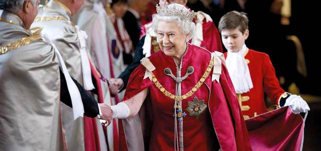 يوم ميلاد الملكة إليزابيث الـ90 تزامن مع زيادة في أعداد السكان غير البيض في المملكة. أرشيفية