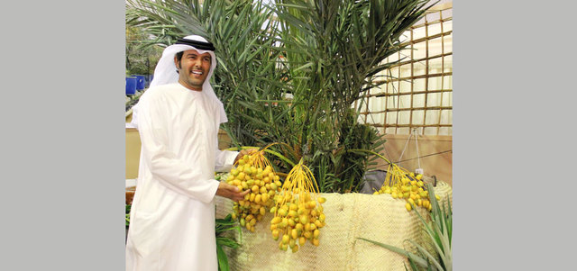 مواطن ينشئ أول مزرعة مائية للنخيل محليات أخرى الإمارات اليوم