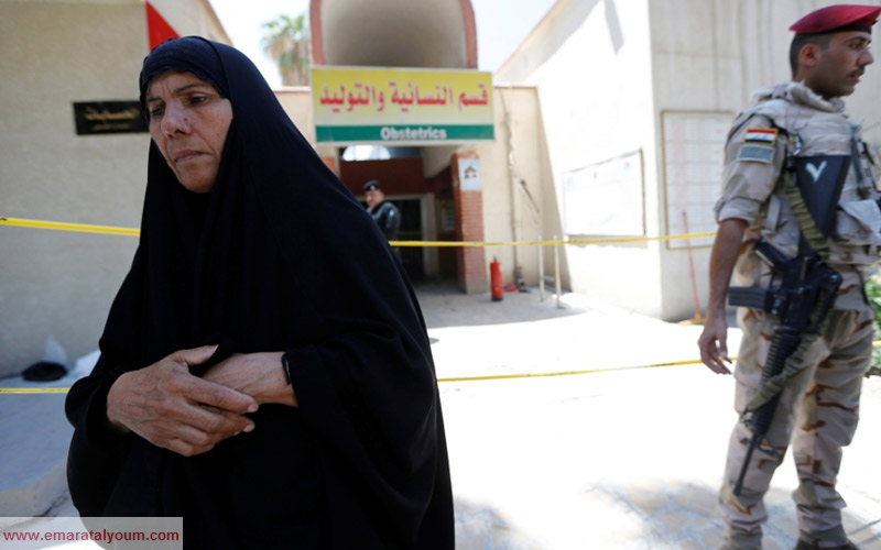 إمرأة من ذوي الضحايا بانتظار المعلومات