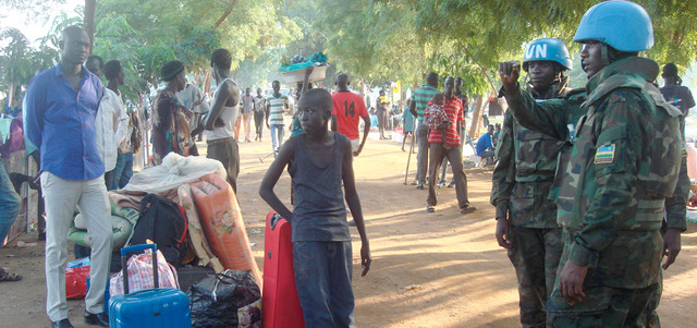 قوات الأمم المتحدة الموجودة في جنوب السودان لم تتمكن من حماية المدنيين.  أ.ب