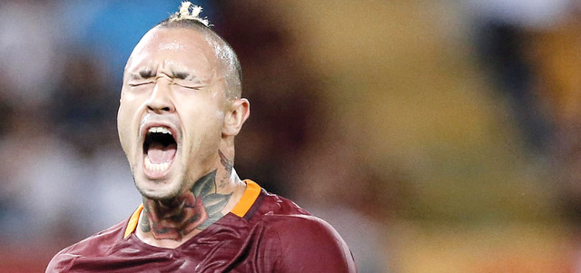 لاعب روما البلجيكي ناينغولان لم يصدق الخسارة الموجعة من بورتو. إي.بي.إي