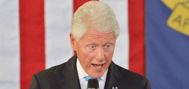 لم توفر منطقة الحظر الجوي الحماية لسكان أربيل، في عهد كلينتون.