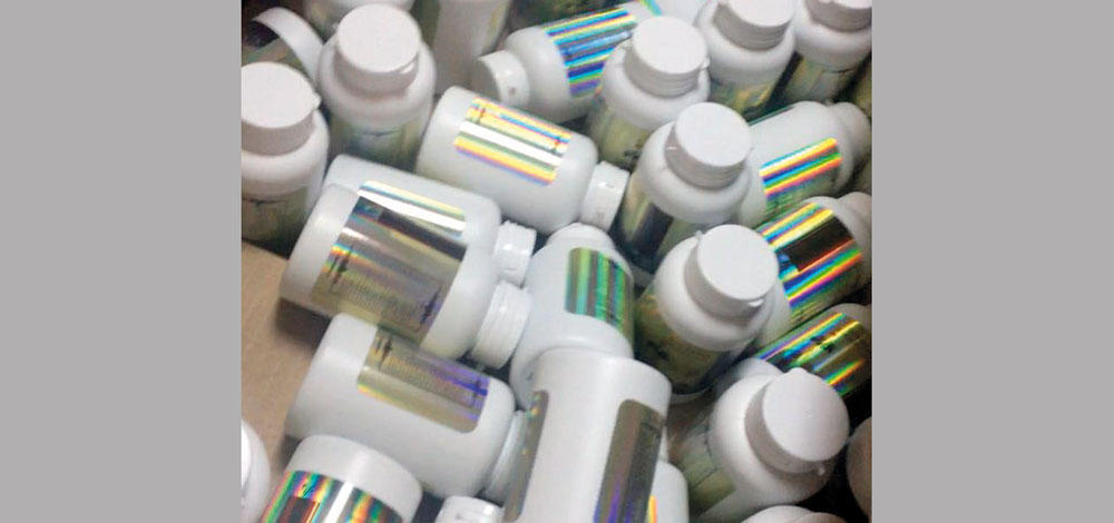 البضائع المضبوطة شملت عقاقير طبية توصف لحالات الضعف الجنسي. من المصدر