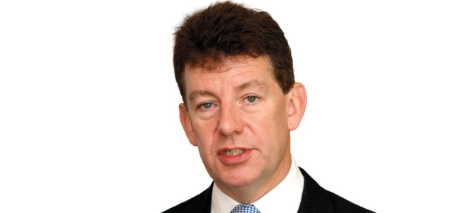 بول غريفيث : «بحلول عام 2020، سيتمتع مطارا (دبي) و(آل مكتوم) الدوليان بطاقة استيعابية تصل إلى 126.4 مليون مسافر سنوياً».