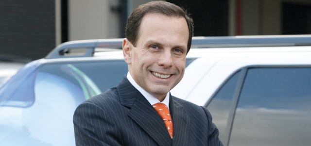 جو دوريا أقام حملته للوصول إلى منصب المحافظ كرجل أعمال وليس سياسياً تقليدياً. أرشيفية