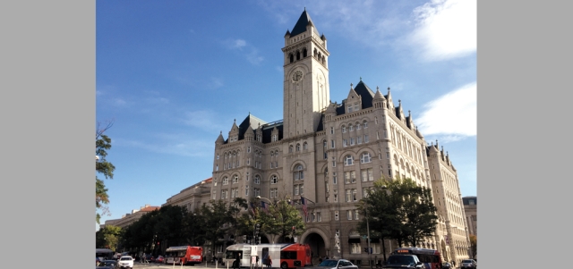 الفندق الجديد الذي كان مبنى للبريد قبل أن يشتريه ترامب ويجدده.أ.ب