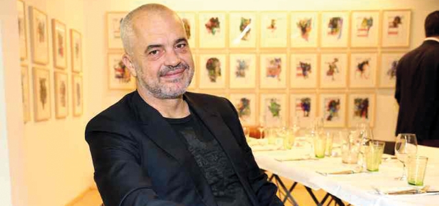 رئيْس الوزراء الفنان، إيدي راما. غيتي