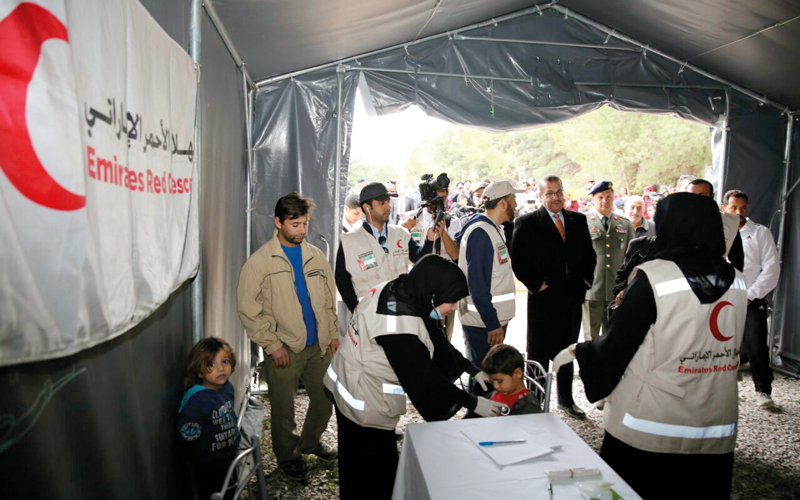 &laquo;الهلال الأحمر&raquo; تقدم الدعم الصحي للاجئين. وام