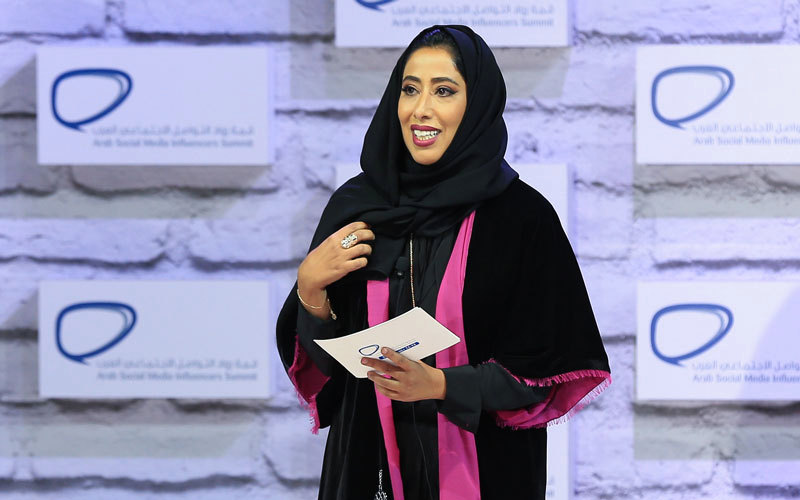 منى المري: «النادي سيجمع أهم المؤثرين في شبكات التواصل في المنطقة بما يؤهلهم لمساحة أكبر من الحوار».