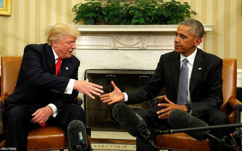 اللقاء الأول الذي جمع بين الرئيس الأميركي باراك أوباما والرئيس الحالي للولايات المتحدة دونالد ترامب في البيت الأبيض عقب الانتخابات الرئاسية الأميركية.نوفمبر