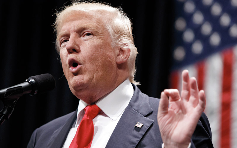 موقف الرئيس المنتخب ترامب، إزاء إسرائيل، لن يمنحها الكثير من الحماية، لأنه يظل بعيداً عن الإجماع الدولي.  أ.ب