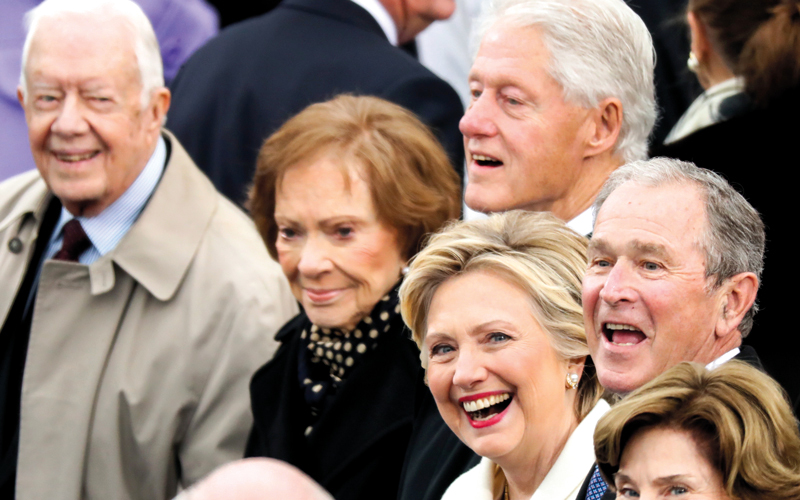 الرواتب التقاعدية والفوائد الأخرى للرؤساء تم انشاؤها أول مرة في عام 1958. أ.ب