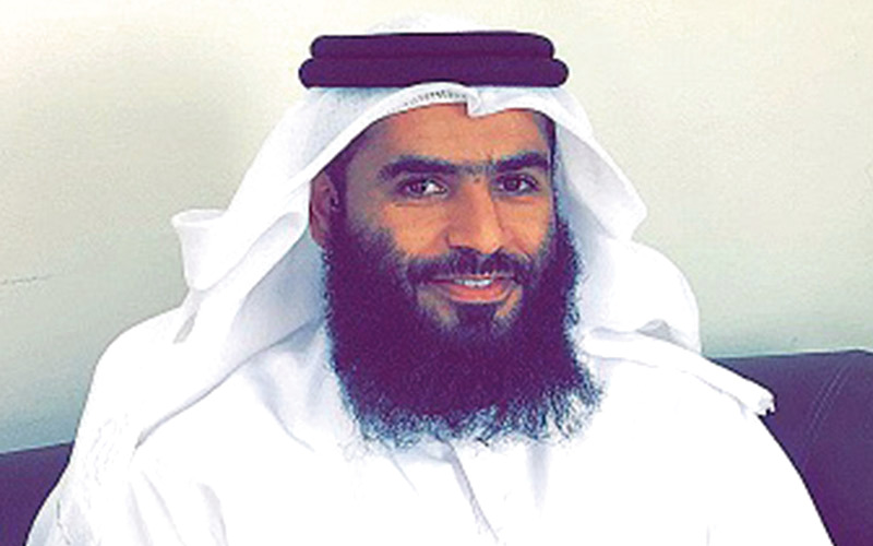 مانع الكعبي: المصنع يعمل على تصفية العسل وتعليبه وفق المعايير العالمية لضمان صحة وسلامة المنتج.