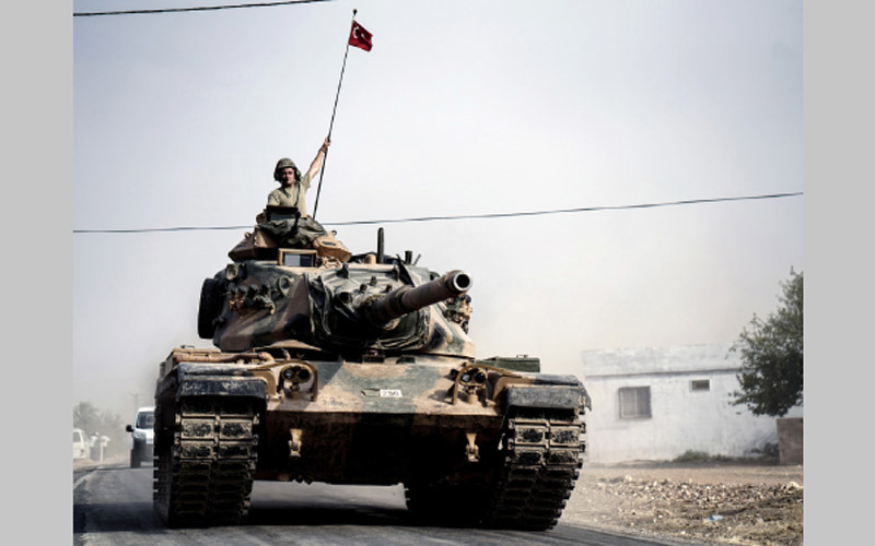 تركيا اضطرت إلى دعم الميليشيات المحلية الموالية لها بوحدات من قواتها المسلحة.  أرشيفية