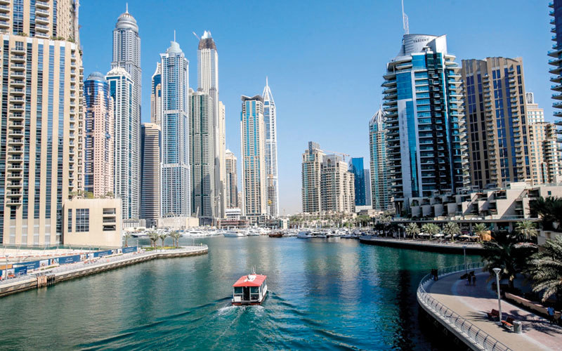 معظم الشركات تصر على الحصول على قيمة التأمين الإيجاري نقداً وليس عبر شيكات.