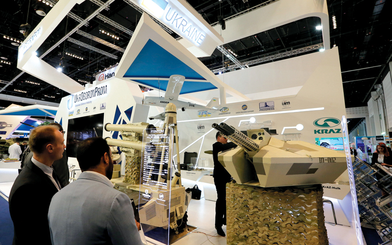 جناح أوكرانيا في المعرض يركز على أحدث التطورات العسكرية لصناعة الدفاع الأوكرانية. تصوير: نجيب محمد