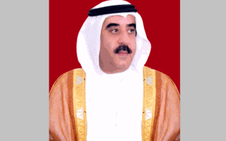 حاكم أم القيوين يعزي في وفاة أمير الكويت