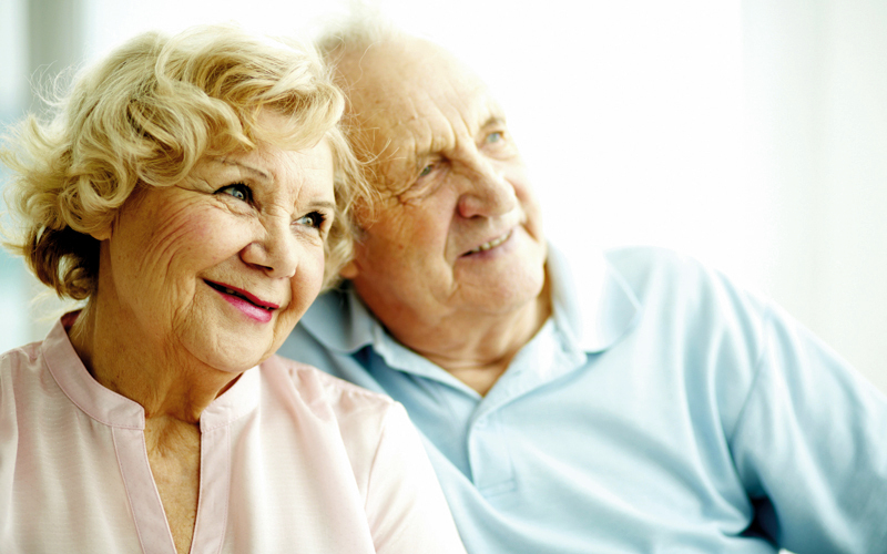 الكثير من المسنّين يعيشون في سعادة واضحة.  أرشيفية.