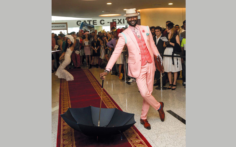 السوداني نادر تراب، صاحب «أفضل زي للرجال».