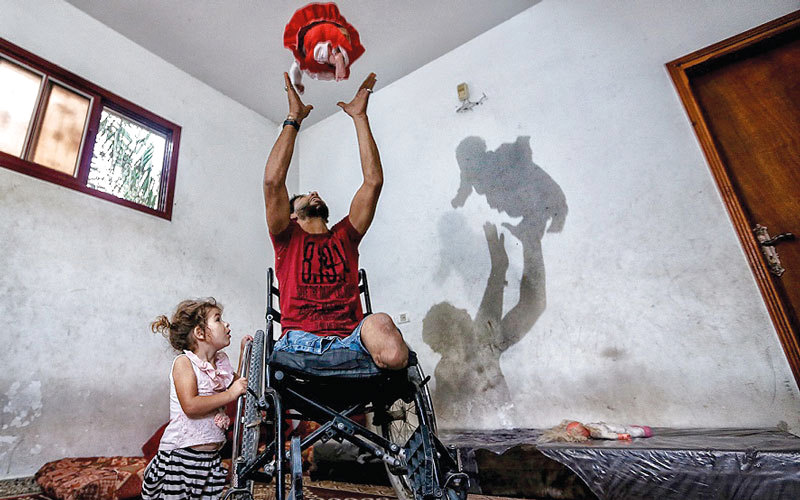 صورة فادي ثابت (فلسطين) عن محور التحدي.  من المصدر