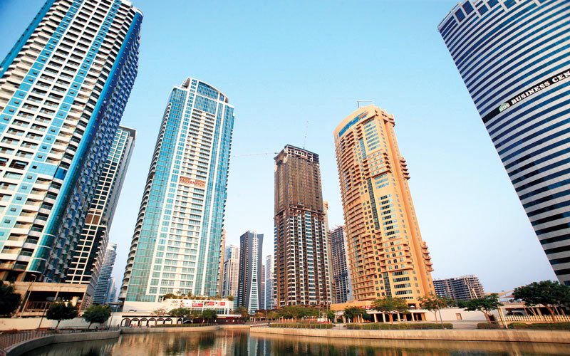 المنطقة الحرة لبحيرات جميرا تضم نحو 66 برجاً سكنياً. تصوير: باتريك كاستيلو