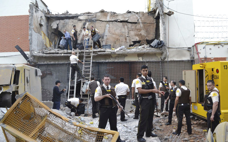 عملية السطو تعد الأخطر من نوعها. أ.ف.ب