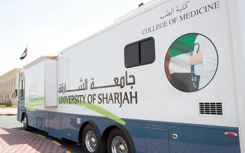 العيادة المتنقلة تصل إلى المواطنين من كبار السن وذوي الإعاقة في أماكنهم. من المصدر