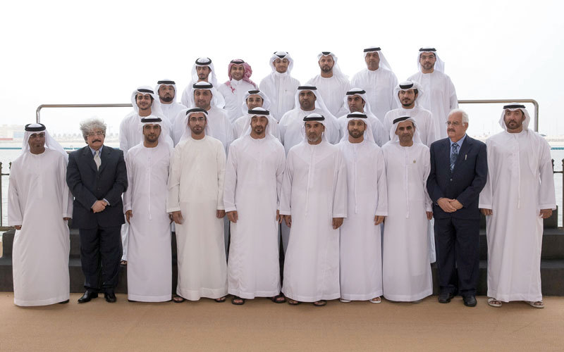 محمد بن زايد هنأ الفائزين بجائزة الشيخ زايد للكتاب ومسابقة أمير الشعراء.  وام